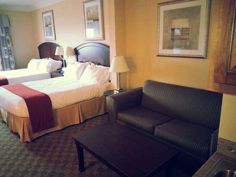 Holiday Inn Express Hotel & Suites Oroville Southwest, An Ihg Hotel Exterior photo