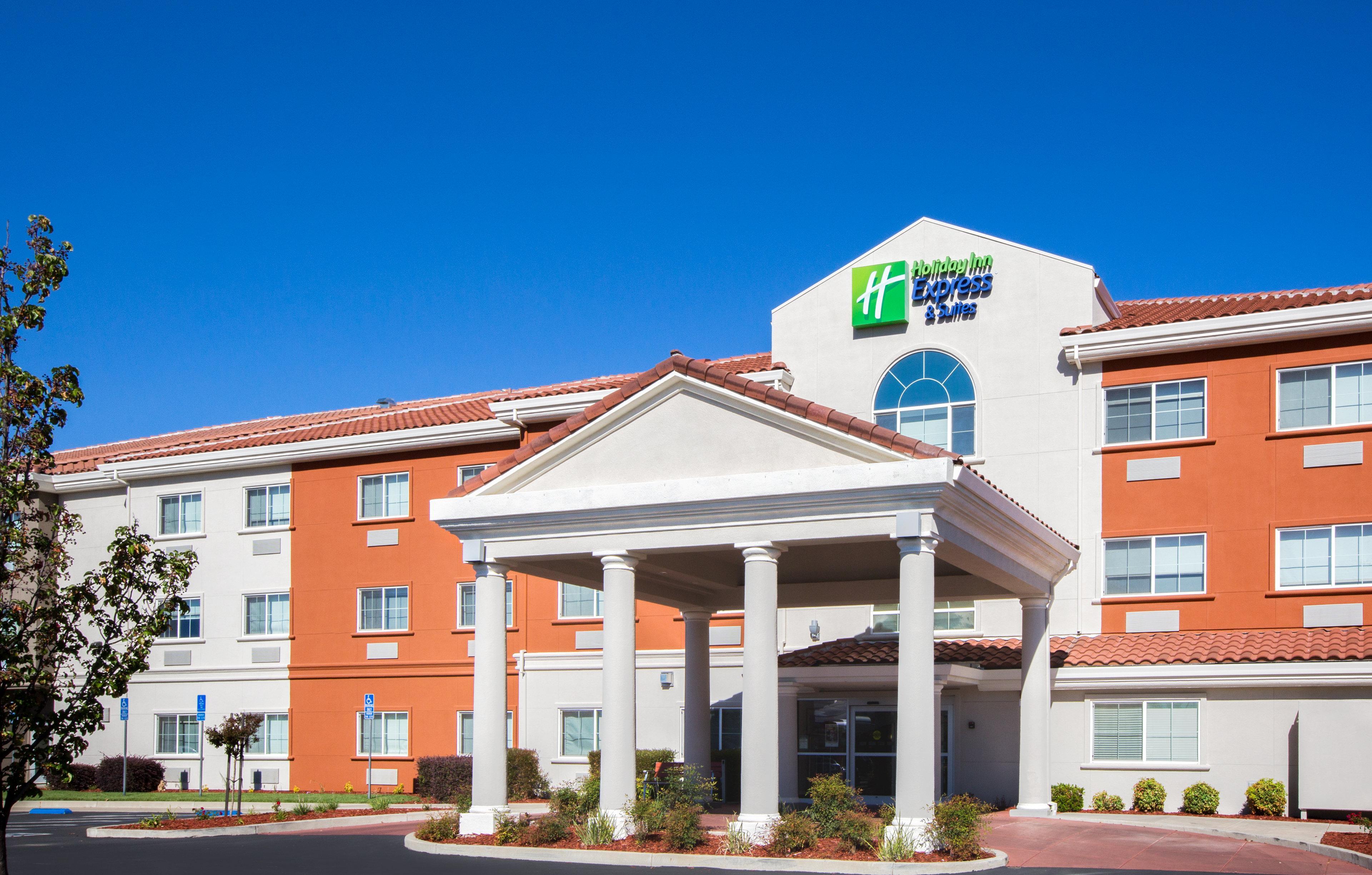 Holiday Inn Express Hotel & Suites Oroville Southwest, An Ihg Hotel Exterior photo