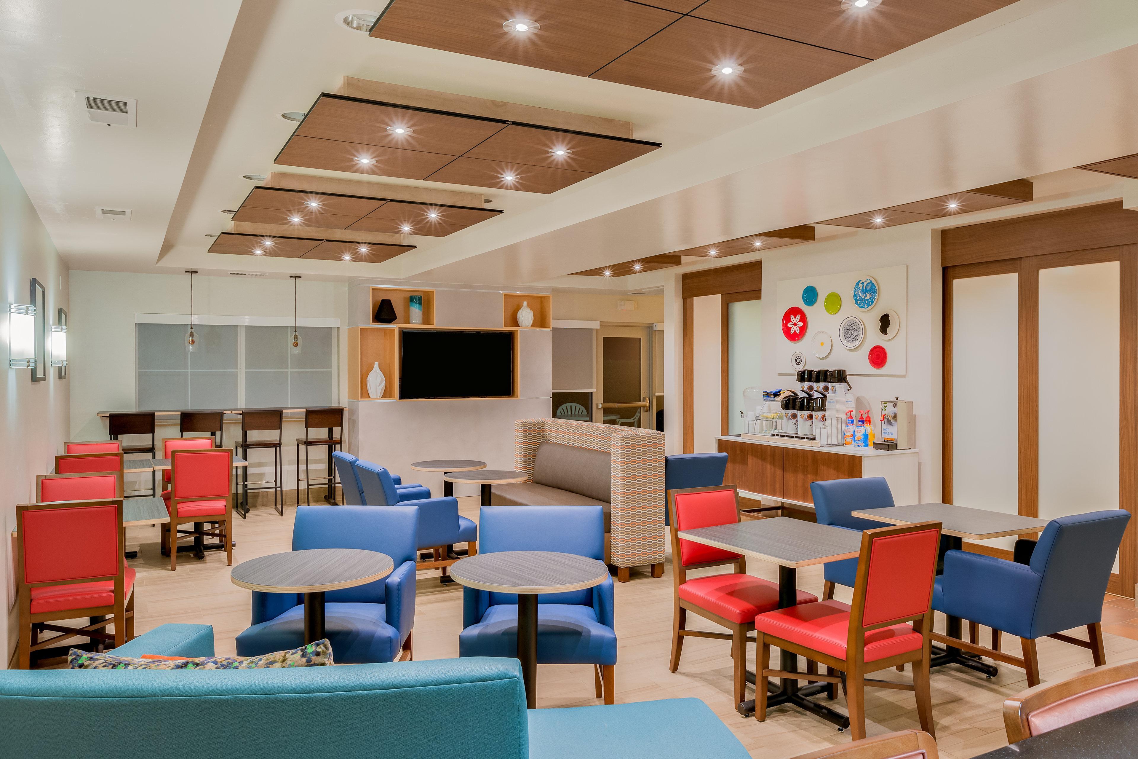 Holiday Inn Express Hotel & Suites Oroville Southwest, An Ihg Hotel Exterior photo